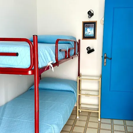 M092 - Marcelli, Con Giardino A 250mt Dal Mare Marcelli